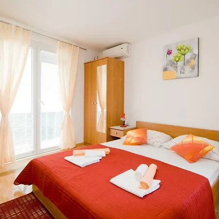 Diki 3* Makarska