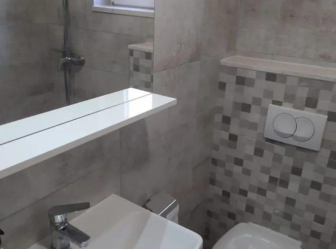 Diki 马卡尔斯卡