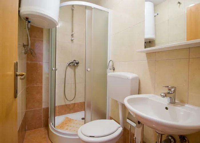 Diki 马卡尔斯卡