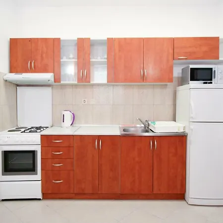 Diki ماكارسكا